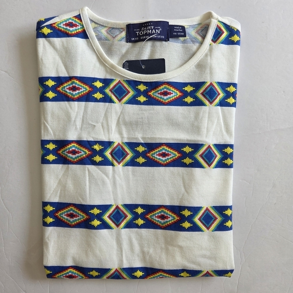 Topman Geometric Pattern T-Shirt - Picture 5 of 8